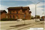 Ystad station 1971. Ystad - Eslövs Järnväg, YEJ. Stationen öppnades 1865. 
Övergick till Statens Järnvägar, SJ 1941. K-märkt 1986. Banan elektrifierades 1996.