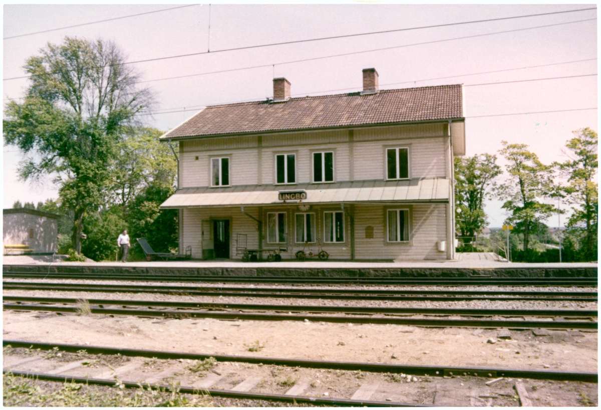 Lingbo station.