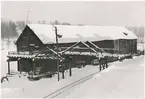 Järn- och sädesmagasin.Finspång - Lotorps Järnväg, FgLpJ. Godsvagnar Mellersta Östergötlands Järnväg, MÖJ 1174 och MÖJ 1064.