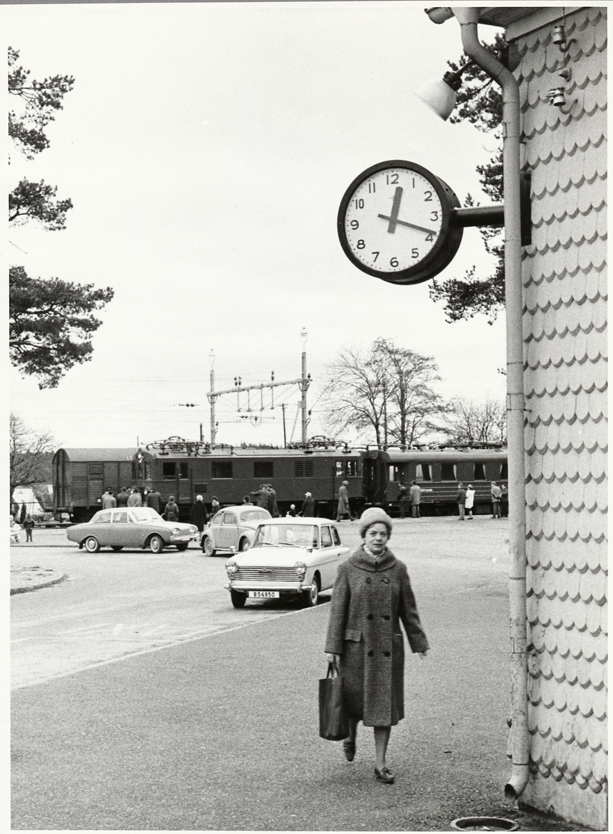 Nynäsbanan elektrifierad. Nynäshamn station.