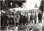 Statens Järnvägar, SJ buss 2496 efter trafikolycka i Solna 1957.
