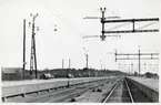 Kontaktledning vid Åby station.