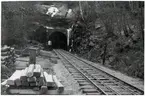 Bohusbanan, banarbete vid Skårtunnelns norra infart på linjen mellan Stenungsund och Ljungskile.