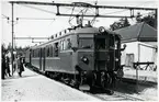 Østfoldbanen. Motorvagn på station. Norska Statsbanorna, NSB, BM 65a 19.