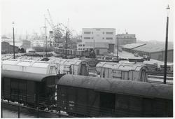 Kajplats 107 i Frihamnen, Göteborg.
Dresden 80 631 är en tys