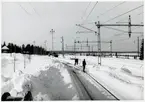 Snöskottning på bangården.