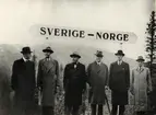 Invigning av elektrifieringen Storlien-Järpen 29/9 1945.
Från vänster Dc Dahlberg, landshövding Löfgren, Gd Dahlbeck, Gd Granholm, Gd Lökken Oslo, de Nyhus Trondheim