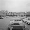 Utblick över Stora torget i Linköping. Vy mot norr. Tiden är omkring 1965.