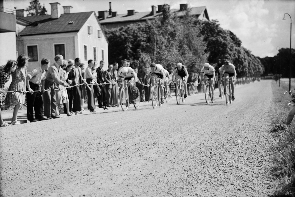 Ungdomens TT-lopp, Kyrkogårdsgatan, Uppsala, 1943-1952