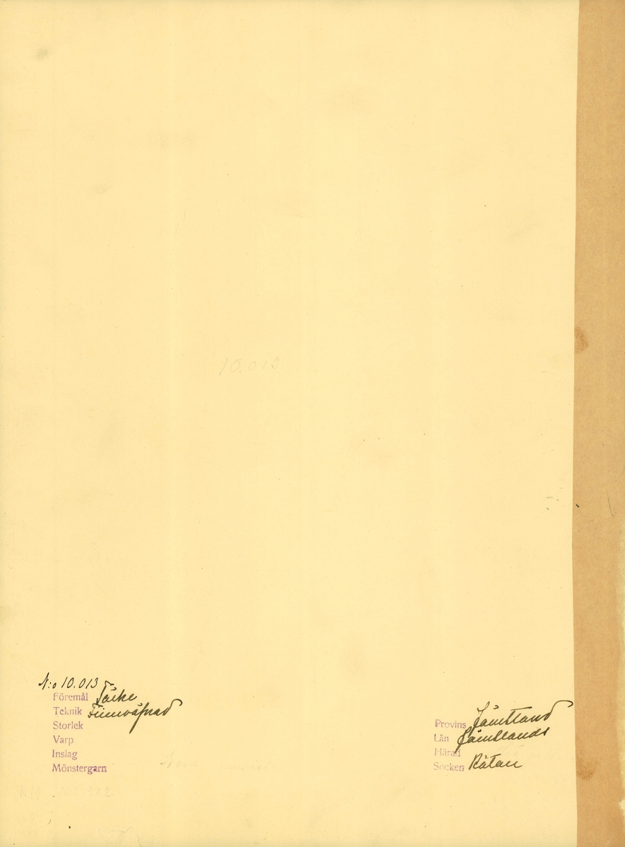 Täcke i finnvävnad.