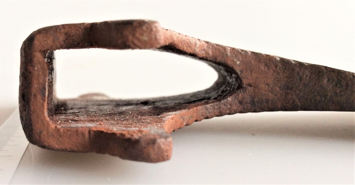 Stridsøks av jern funnet i Viken