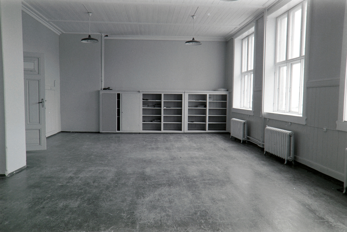 HAMAR KATEDRALSKOLE. ROM 18