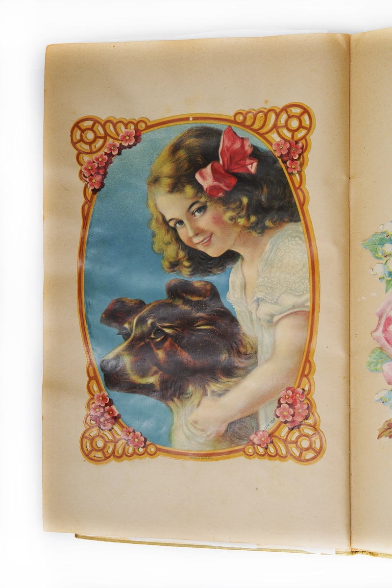 Glansbildealbum antagelig fra 1920-tallet eller noe senere
