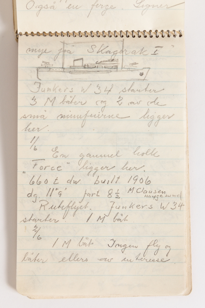 Notatbok av Gunnar Didriksen med  nedtegnelser over båt- og flytrafikk i Harstad sommeren 1942 med tegninger 
