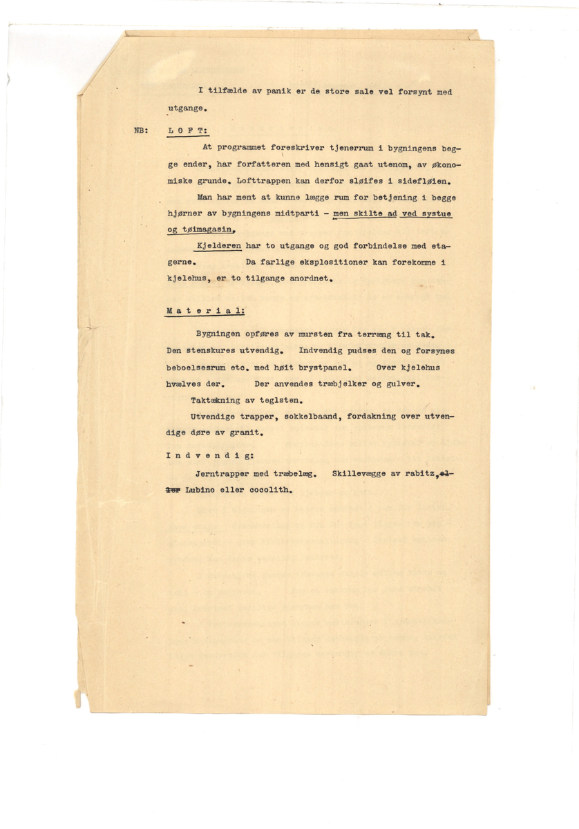Mappe med materiale som omhandler tegnekonkurranse. Består av mappe (01), Konvolutt (02), visittkort (03-04), hefte (05), ark (06), og tegninger (07-19). 

Mappe i grovkornet kartong med tråd for knyting. Inne i mappa ligger 13 rektangulære tegninger. Tegningene er laget på hvitt papir som er limt på kartong. Noen tegninger er fargelagt, noen er i svart-hvitt. Sammen med tegningene ligger det et hefte av papir med trykt svart skrift fra komiteen som omtaler alle bidragene og vinneren, et ark med beskrivelse av det ene bidraget, samt en liten konvolutt med vokssegl som inneholder to visittkort.