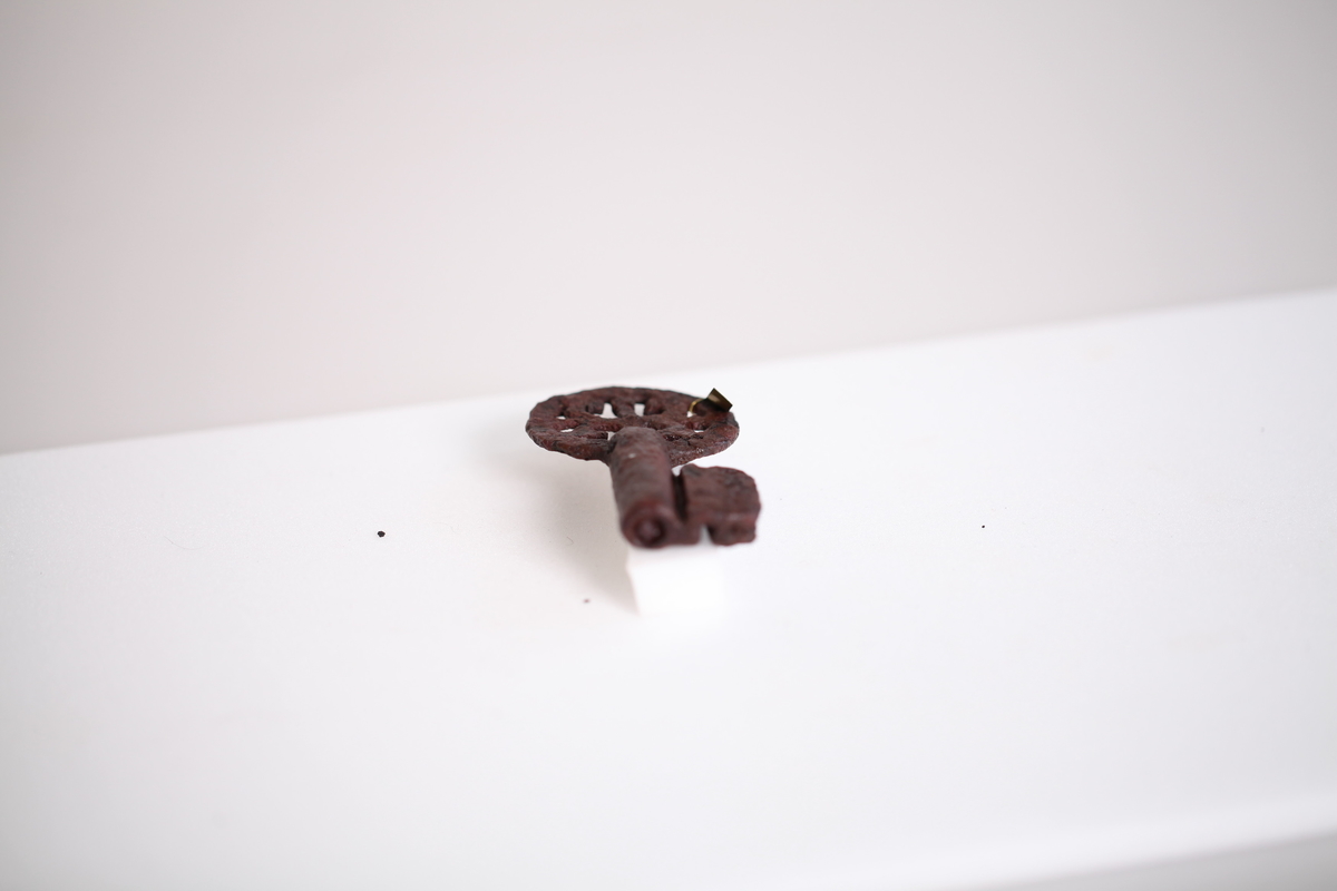 Nøkkel av jern fra middelalder funnet på Østre Kraby.