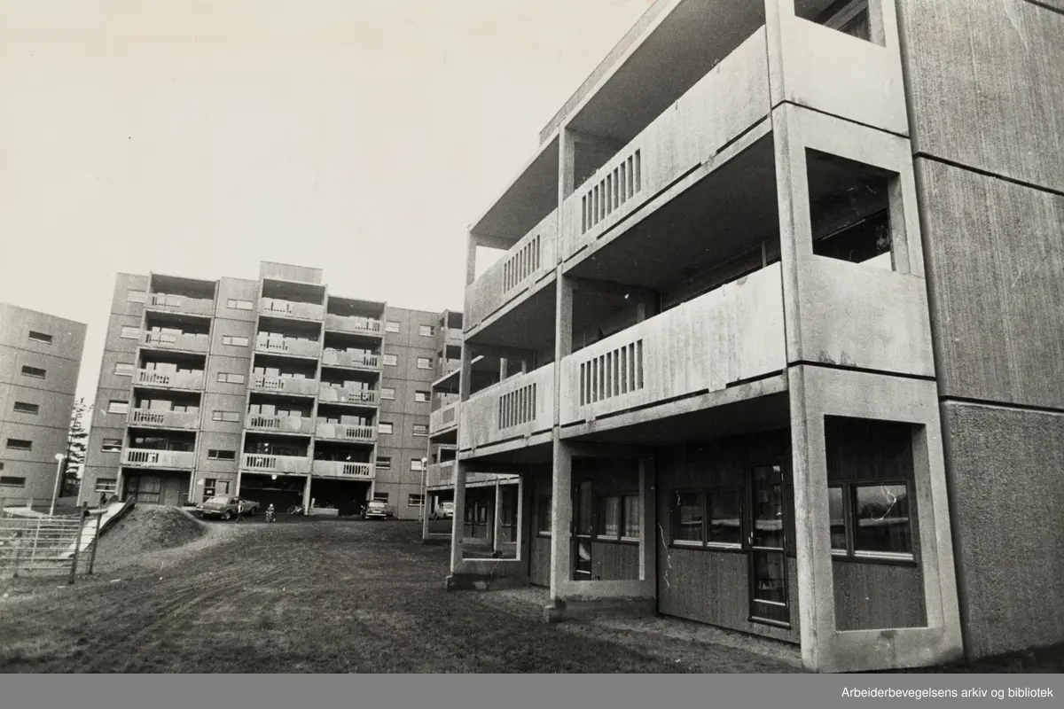 Heggen borettslag på Lindeberg-feltet. 26. september 1975