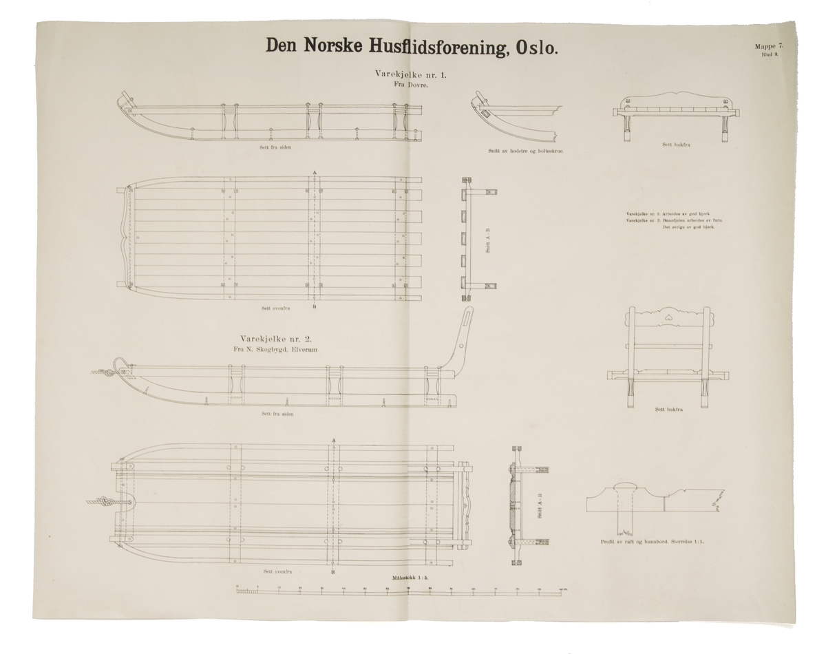 Ti ulike arbeidstegninger av sleder i et brunt pappomsalg utgitt av Den norske husflidsforening i 1938. Mappe 7 med tilsammen 10 blad.