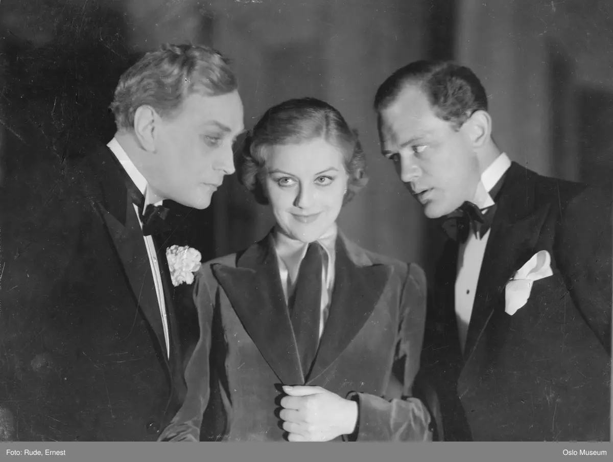 scenebilde, menn, kvinne, skuespillere, "Petter Petter" på Nationaltheatret