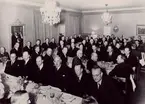 Från konstituerande sammanträde med det omorganiserade Statatstjänstemännens Riksförbund på Gillet den 26 okt. 1946.