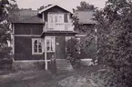 Södra Stavsudda Telefonstation. År 1942. Exteriör.