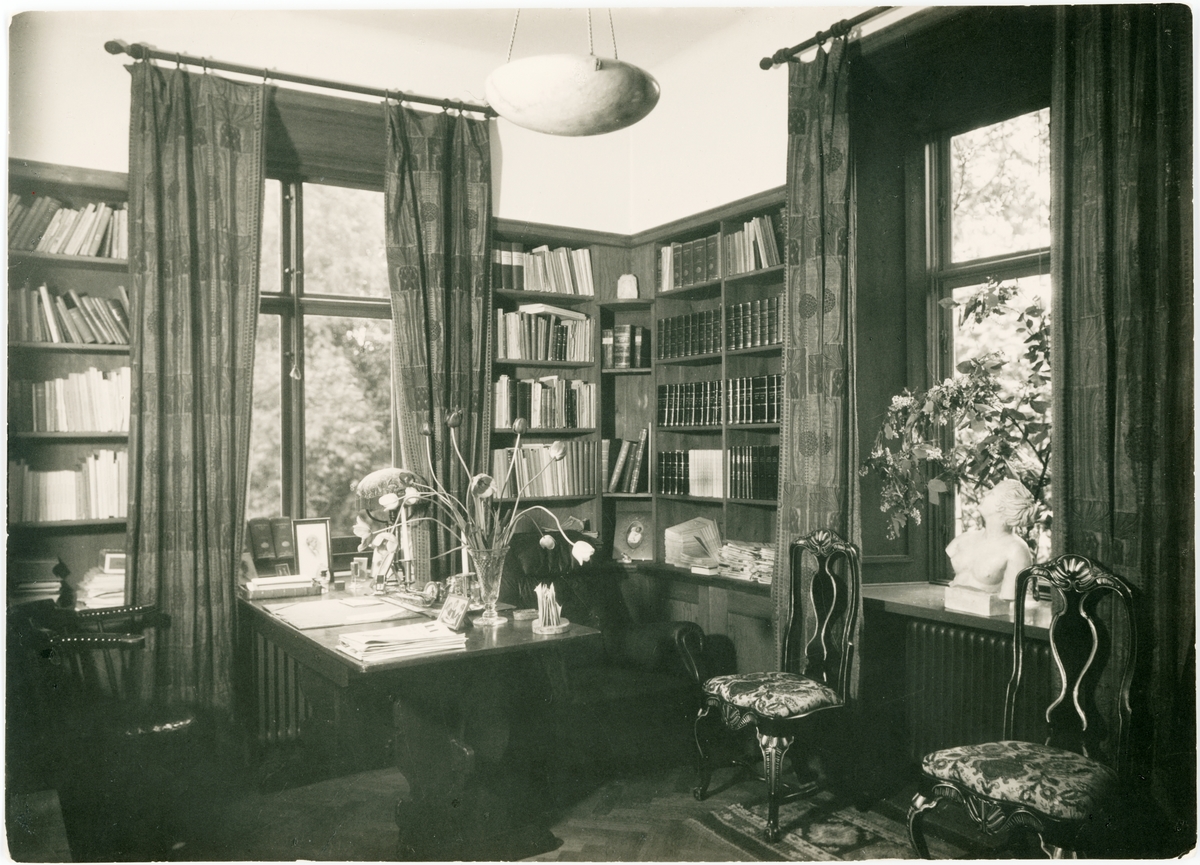 Villa Isola, kvarteret Valhall i stadsdelen Luthagen, interiör av herrum på nedre botten, Uppsala 1900-tal