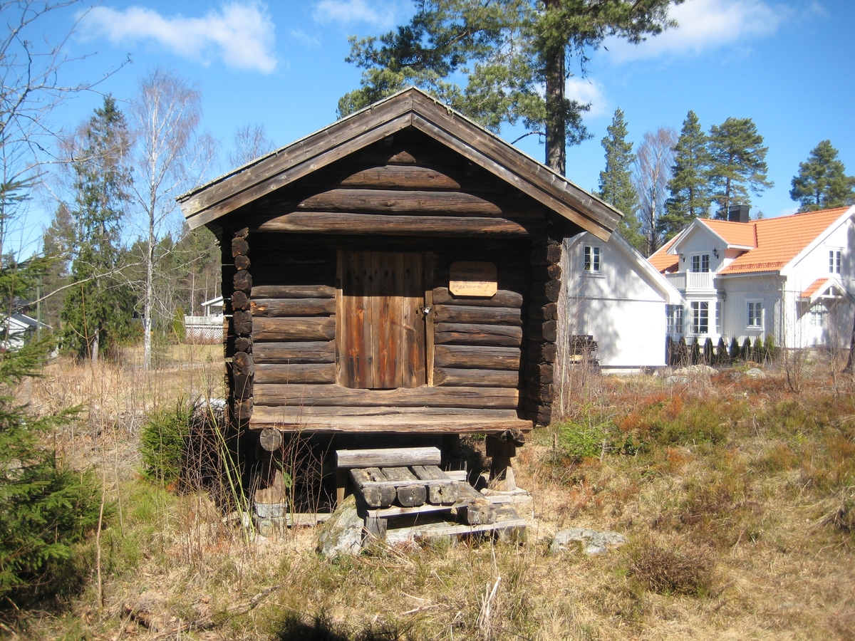 Stabbur fra Krogsrudholen