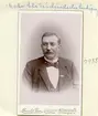 Porträtt av den tyske undersåten Christian Mohr. År 1878 invandrad till Sverige för tjänsten som länsträdgårdsmästare i Östergötland med Linköping som bostadsort. Från 1901 gift med Maria Lovisa Lundborg.