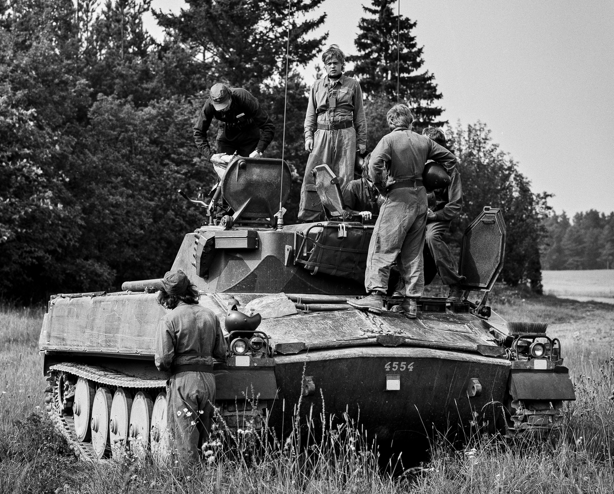 Förarutbildning. 

Milregnr: 4554

OBS! två bilder.