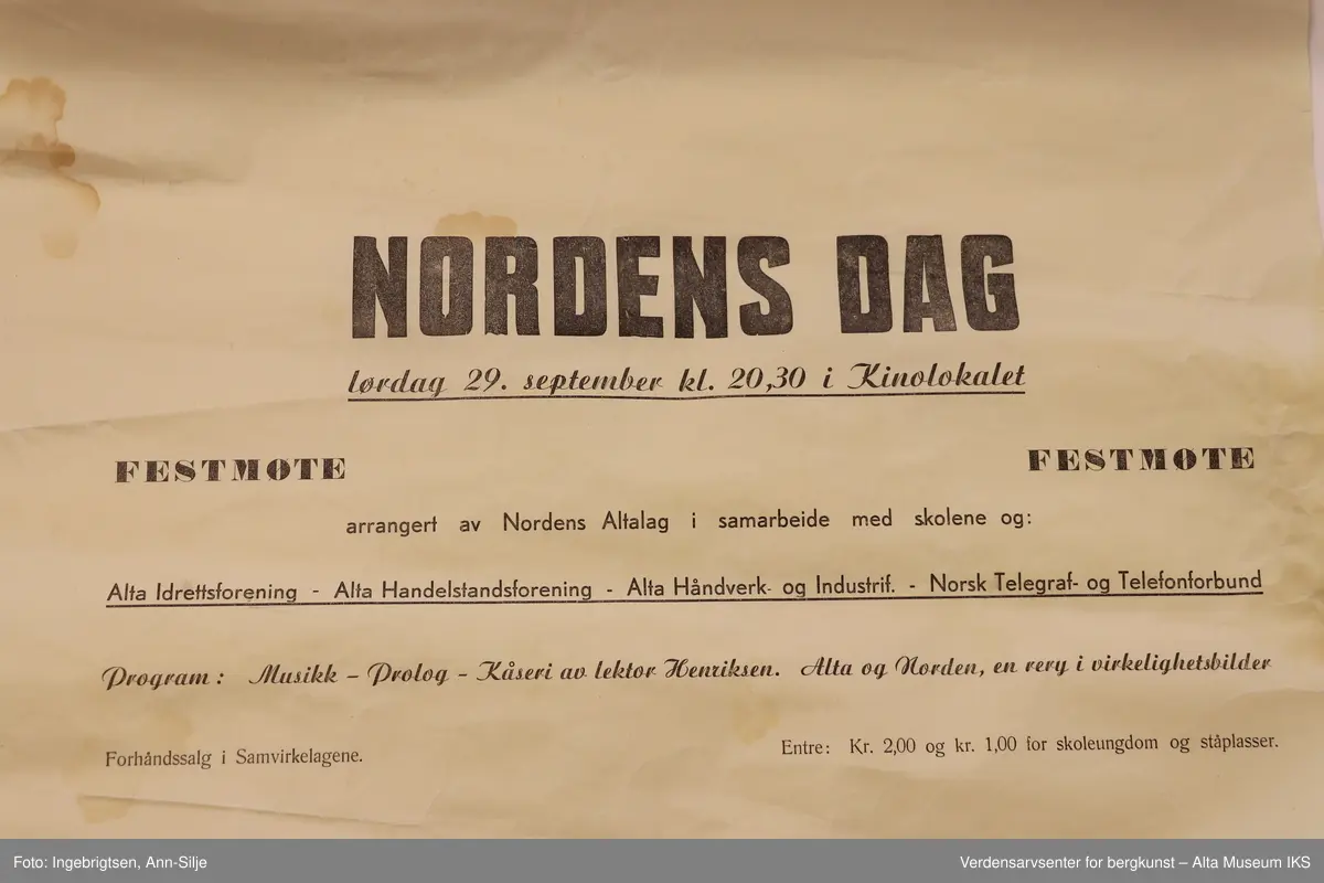 Trykt plakat med tekst.