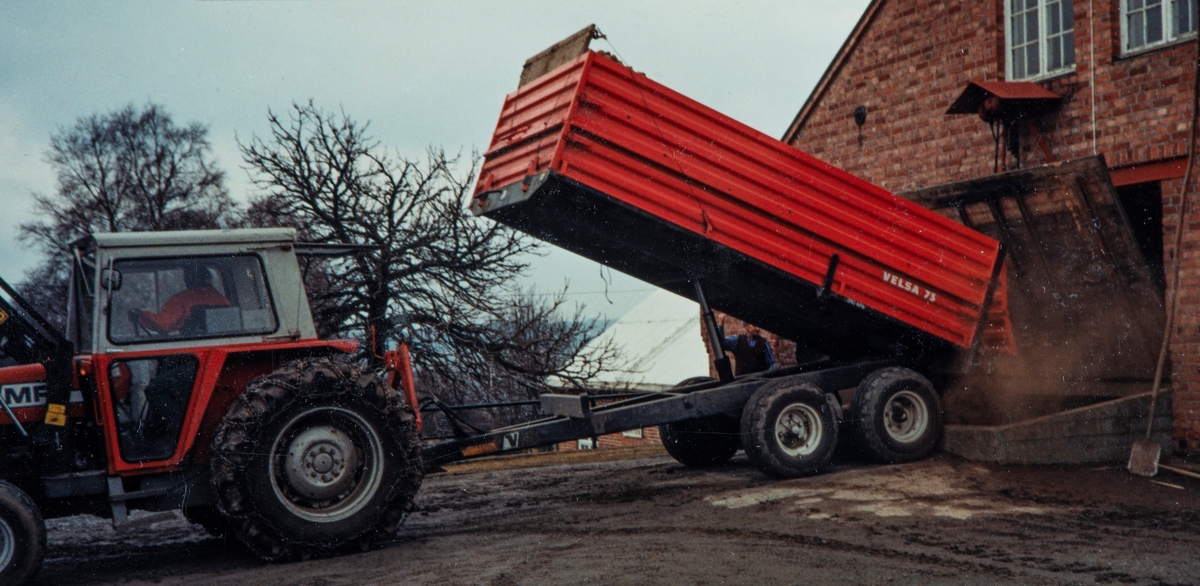 Atlungstad brenneri, Stange, Traktor tilhenger, levering av poteter.
