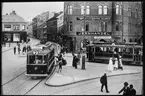 Malmö Stads Spårvägar, MSS A 11 och 32 i trafik vid Triangeln på Södra Förstadsgatan i Malmö.