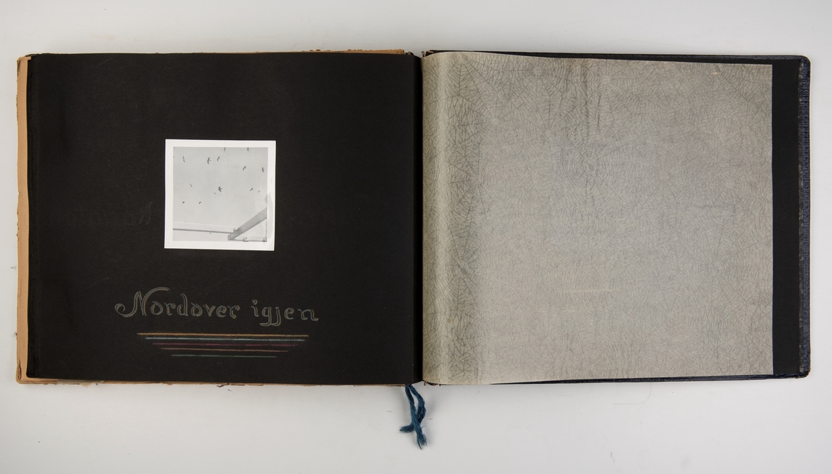Album med fotografier av reiser med M/S 'Belnor' i 1952