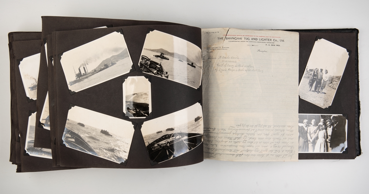 Album med fotografier fra virksomheten til The Shanghai Tug & Lighter Company. Inneholder bl.a. en billedoversikt over The Shanghai Tug & Lighter Company's flåte i 1924, samt billedserier av skip i nødsituasjoner og under berging. Blant skipene er 'Hervar', 'Solvær', 'Antarctic', 'Beldagny', og 'Valuta'