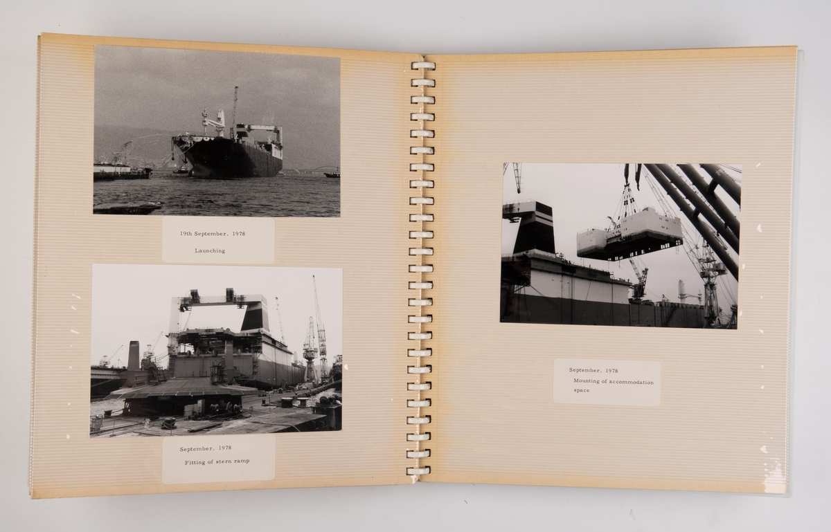 Album med fotografier fra byggingen av M/S "Barber Toba" i 1977 og 1978.
