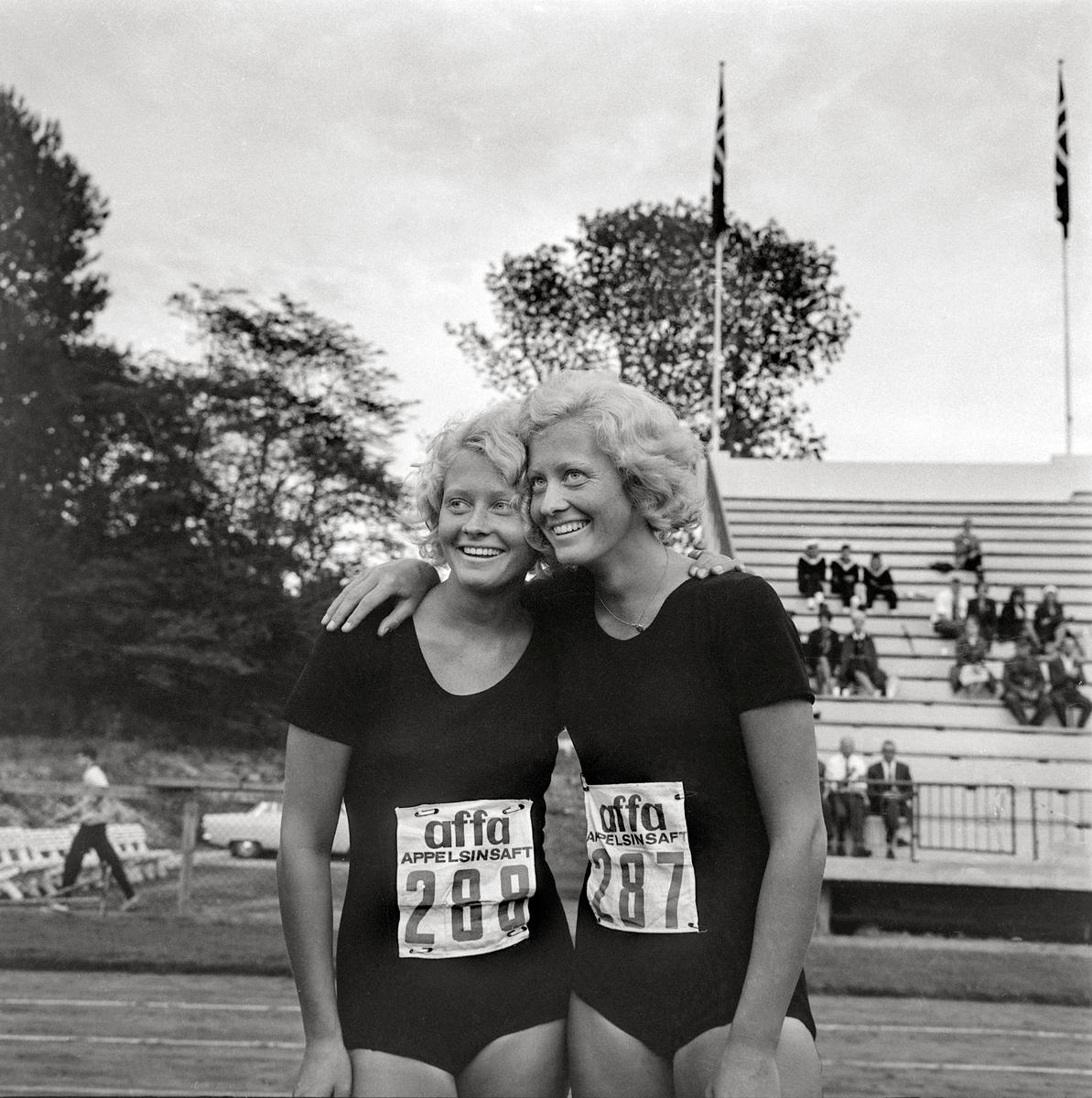 Marit Harby og Berit Harby, friidrett.