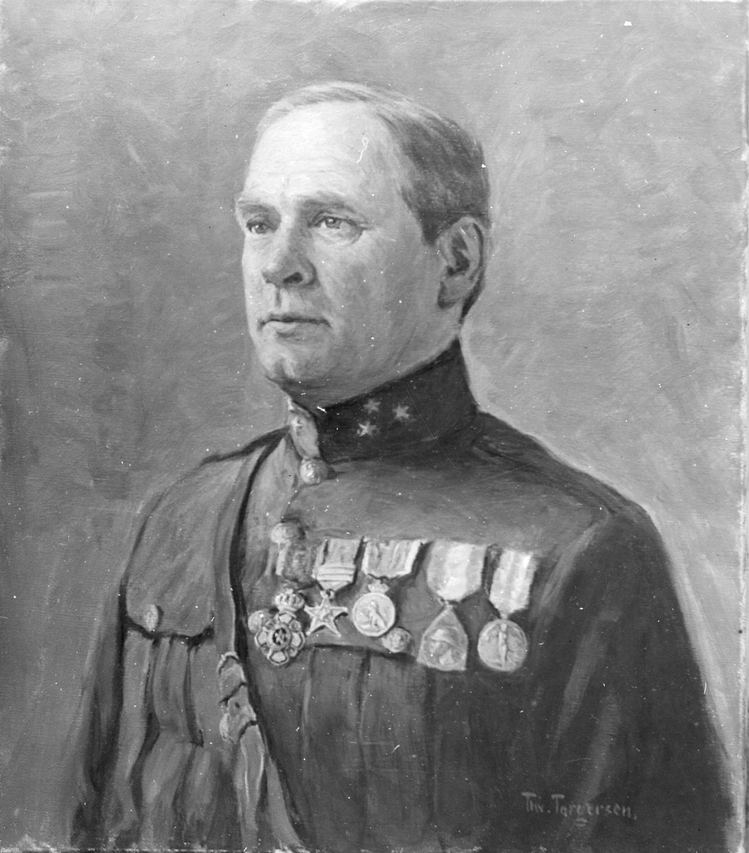 Norsk offiser med tjeneste i Fristaten Kongo og Belgisk Kongo fra 1907 til 1915