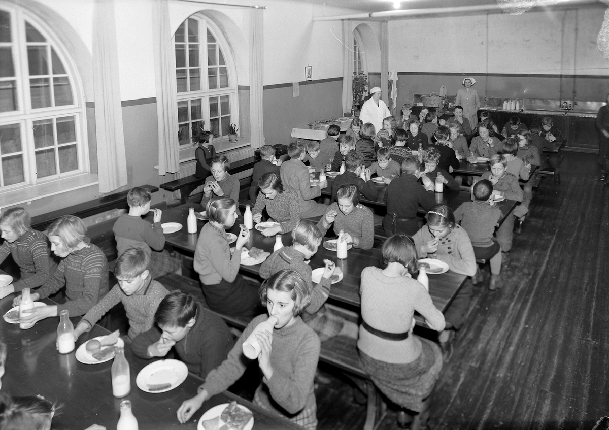 Skolefrokost / Oslofrokost på Ila skole