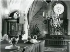 Kärrbo sn, Västerås.
Gudstjänst i Kärrbo kyrka. 1980.