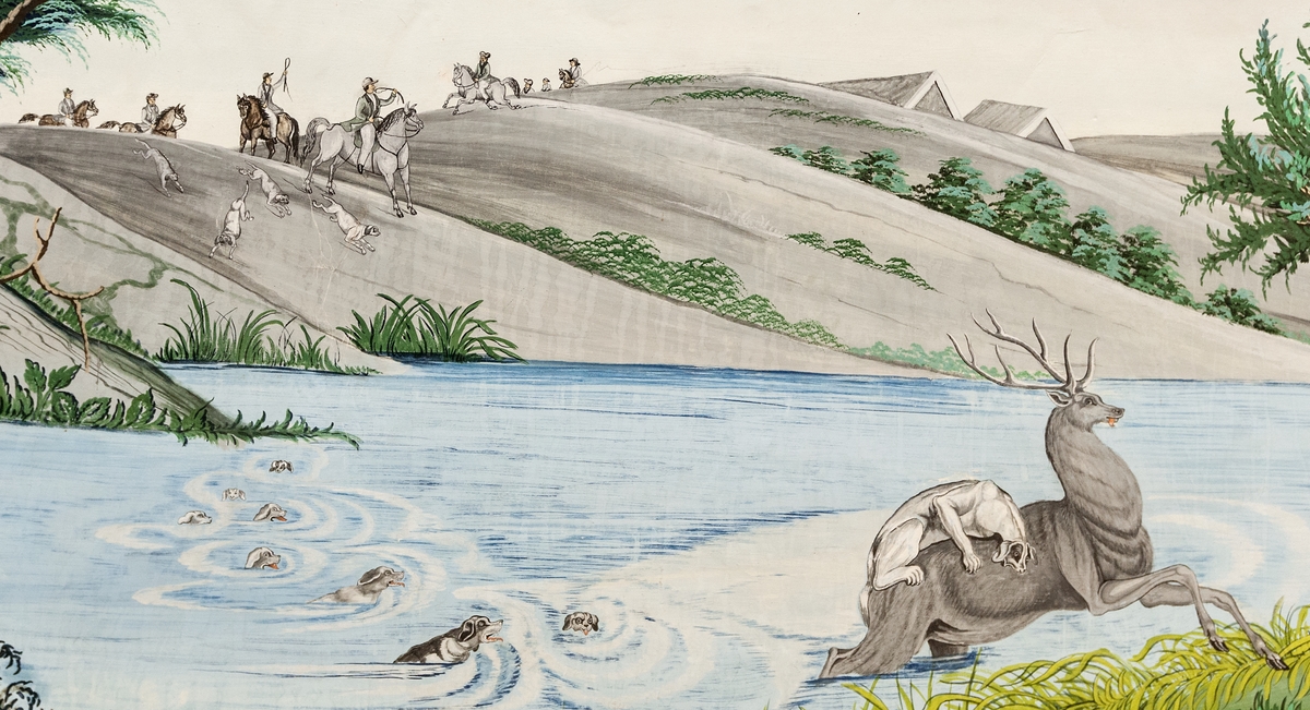 Del av väggmålning. Limfärg på papp. Två pilastrar och målat väggfält. Jaktscen med hundar som förföljer en hjort samt man till häst på berghällar i bakgrunden.