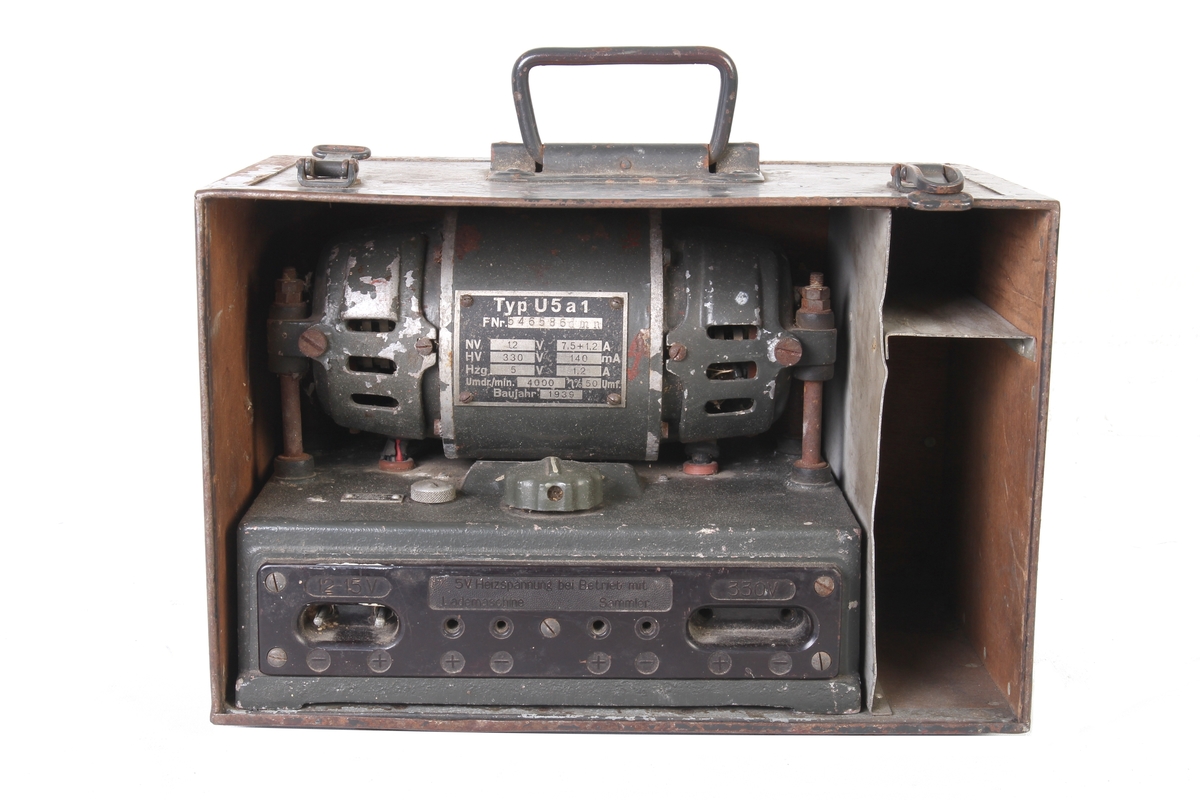 Strømomformer 12v til 330v