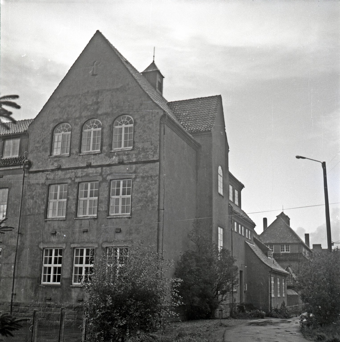 Lillesund skole. Eksteriør