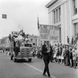 Russetoget. 17. mai 1960