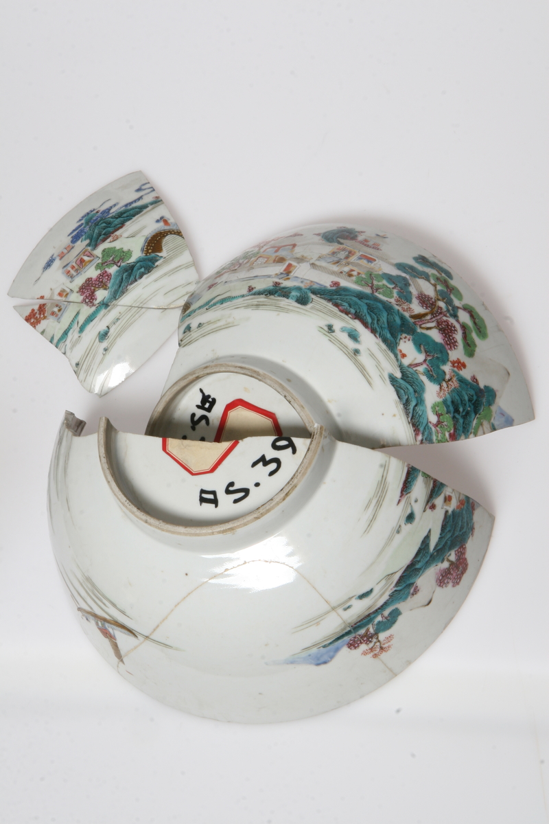 Porselen, ostindisk, istykker 1962.