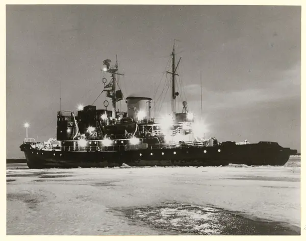 Isbrytaren Thule från ÖVK.