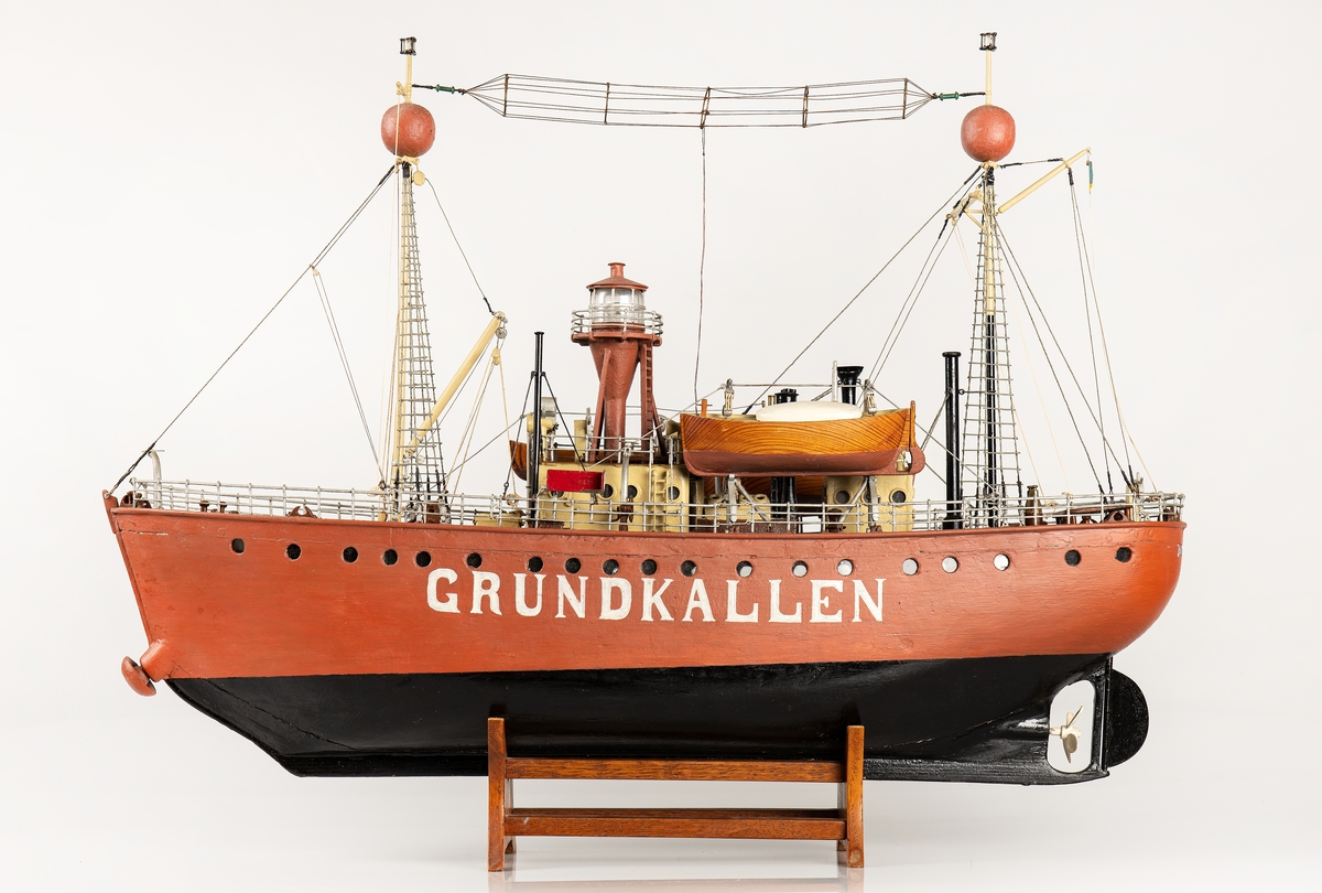 Modell av fyrskeppet Grundkallen tillverkad 1928–1932 av fyrvaktaren ombord.
