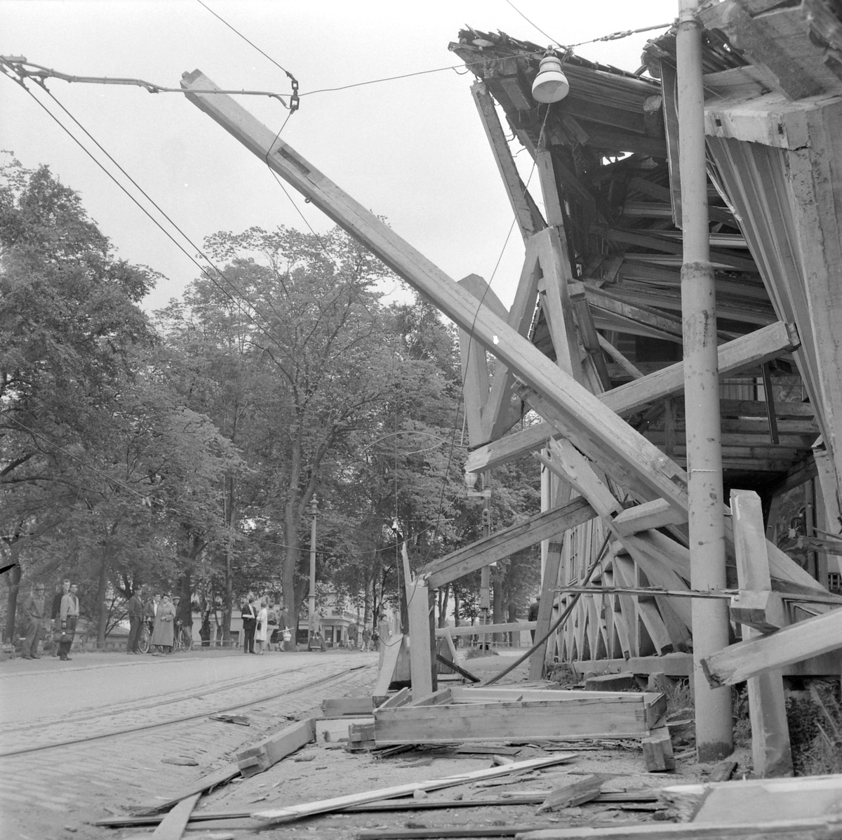 Fra rivingen av Hjorten Tivoli
