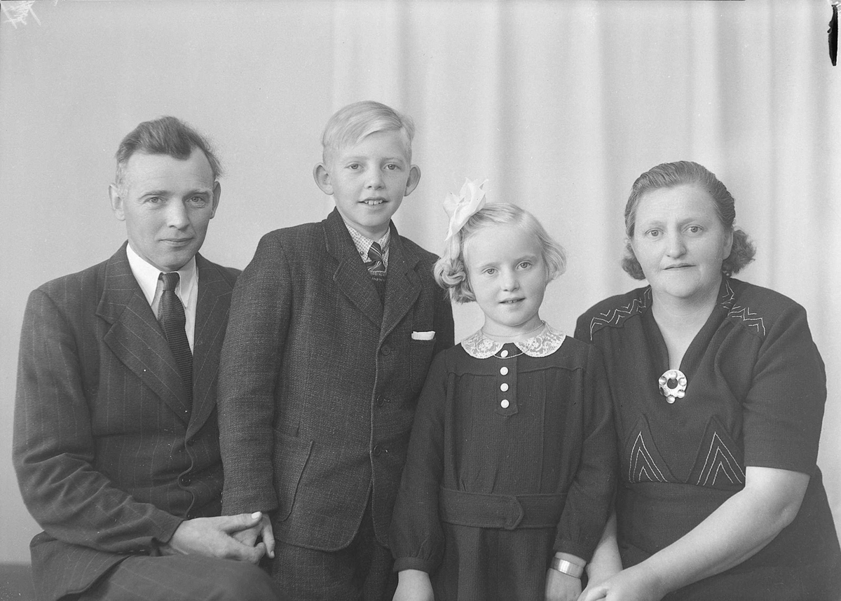 Martin Aspås med familie