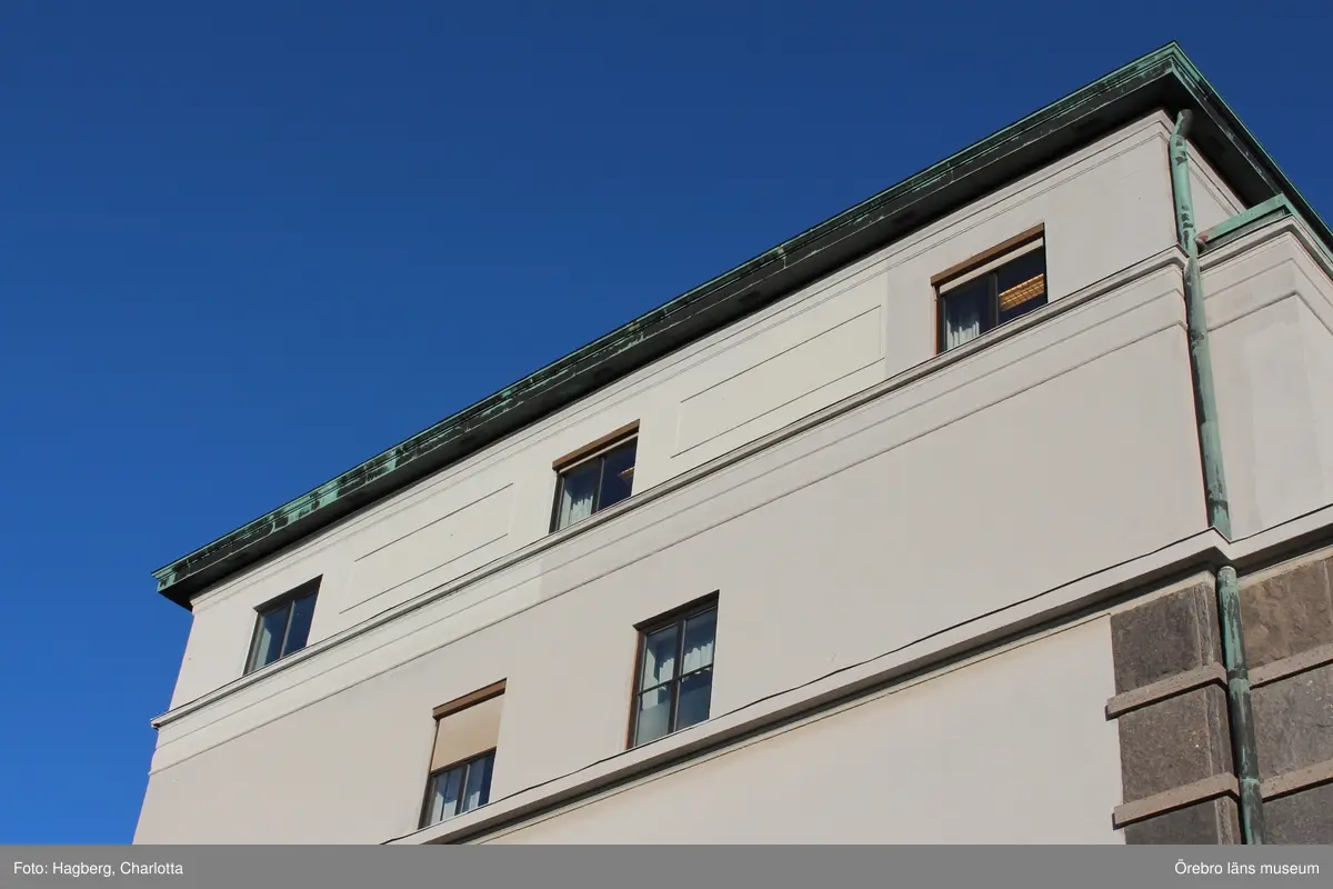 Centrum. Gökytan 2 (Blå huset, Karlskoga Härads Sparbank). Inventering av kulturhistorisk bebyggelse I Karlskoga tätort