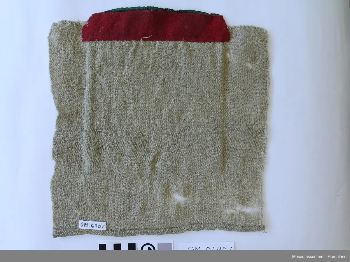 perler, blomsterbord øverse kant, gullband